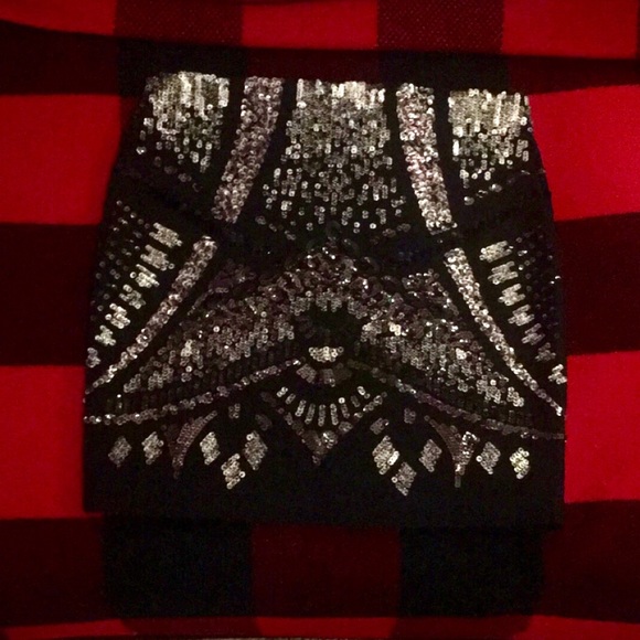 Express sequin black mini skirt - Picture 1 of 2
